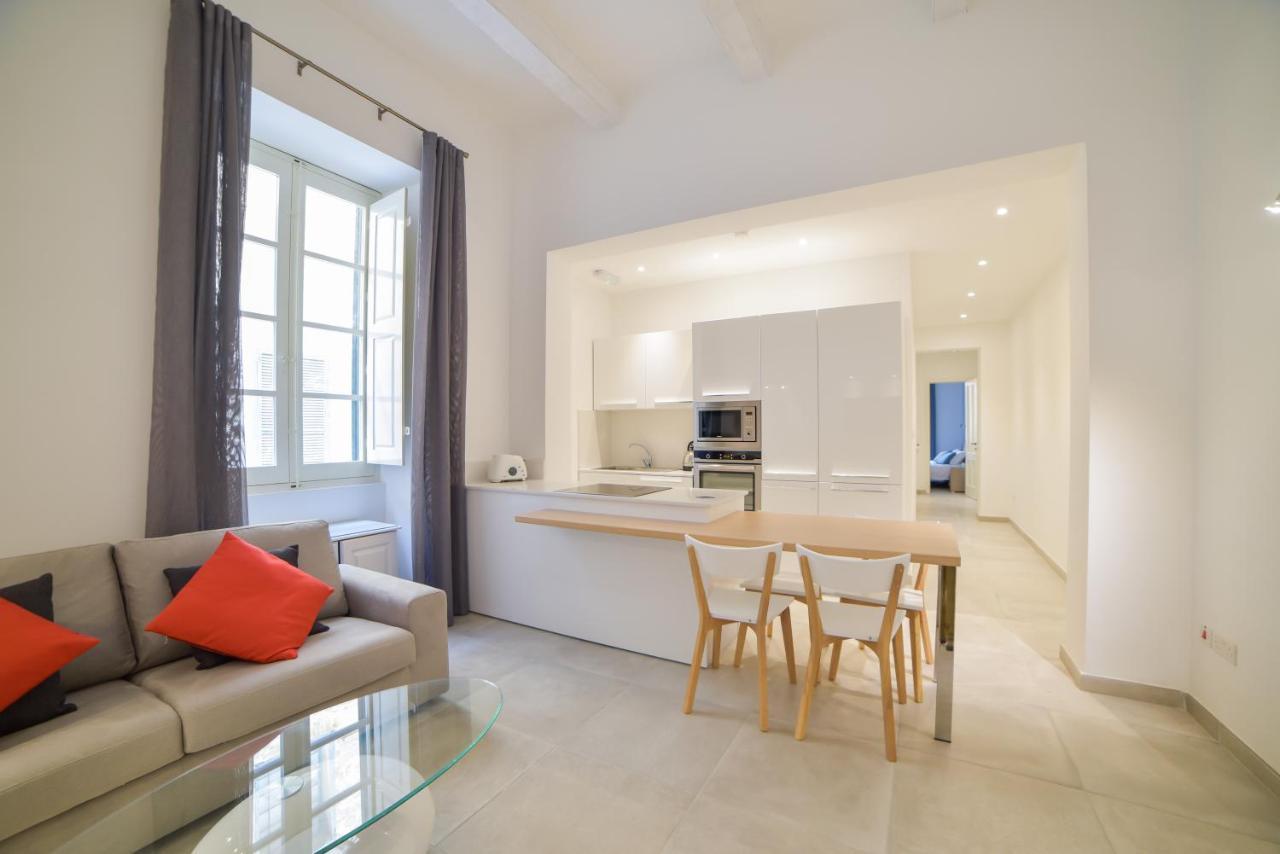 Ca1- City Central Apartment 1 Valletta Exterior photo